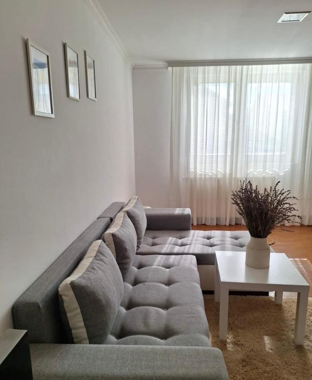 Surcin Apartment Ledine Exterior photo